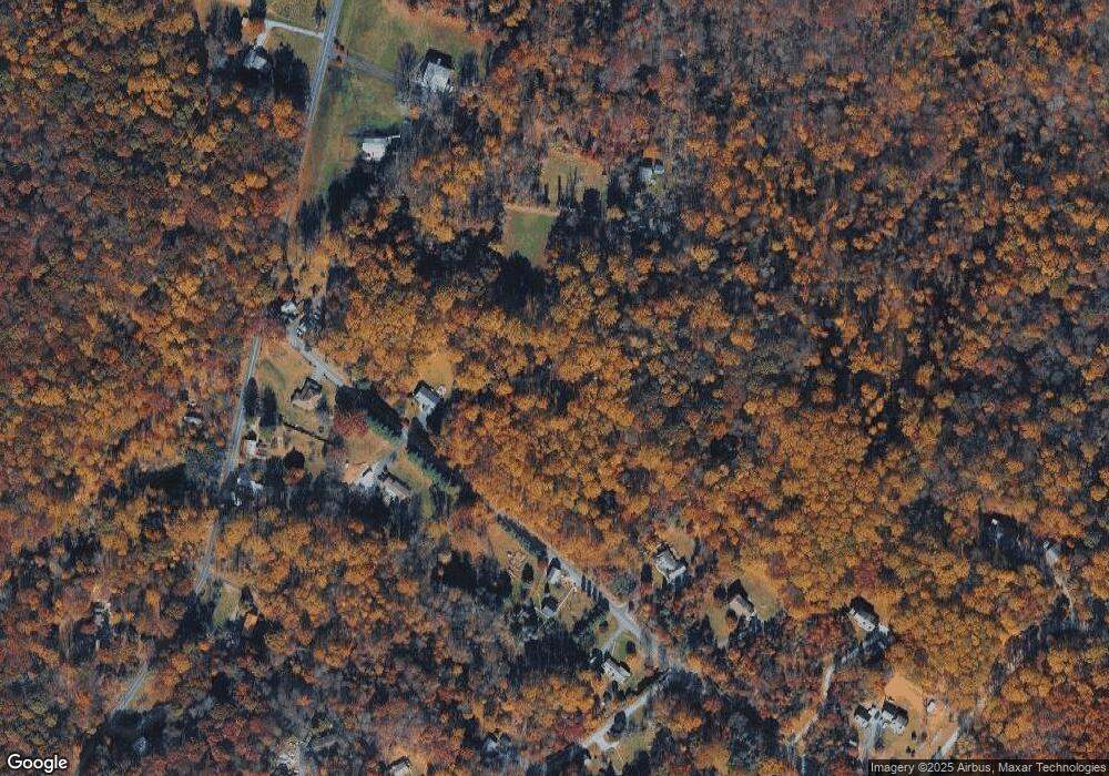 22 Deer Run Rd, Boyertown, PA 19512 - photo 1