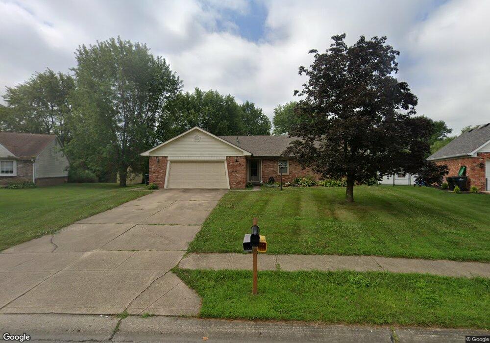 229 Lori Ann Dr, Whiteland, IN 46184 - photo 1