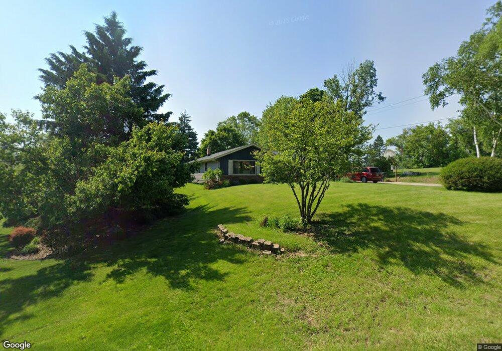 W225N417 Takoma Dr, Waukesha, WI 53186 - photo 1