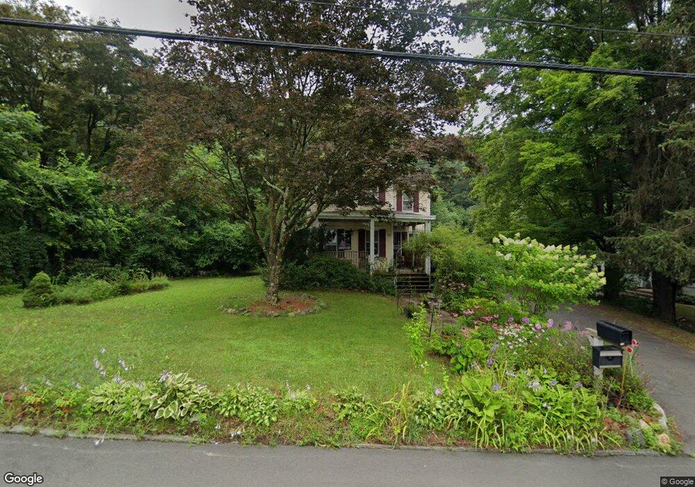 77 Chestnut St, Bethel, CT 06801 - photo 1