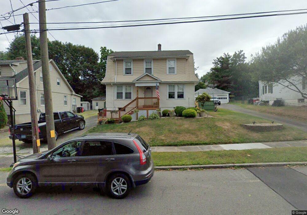 9 Hemlock Rd, Meriden, CT 06451 - photo 1