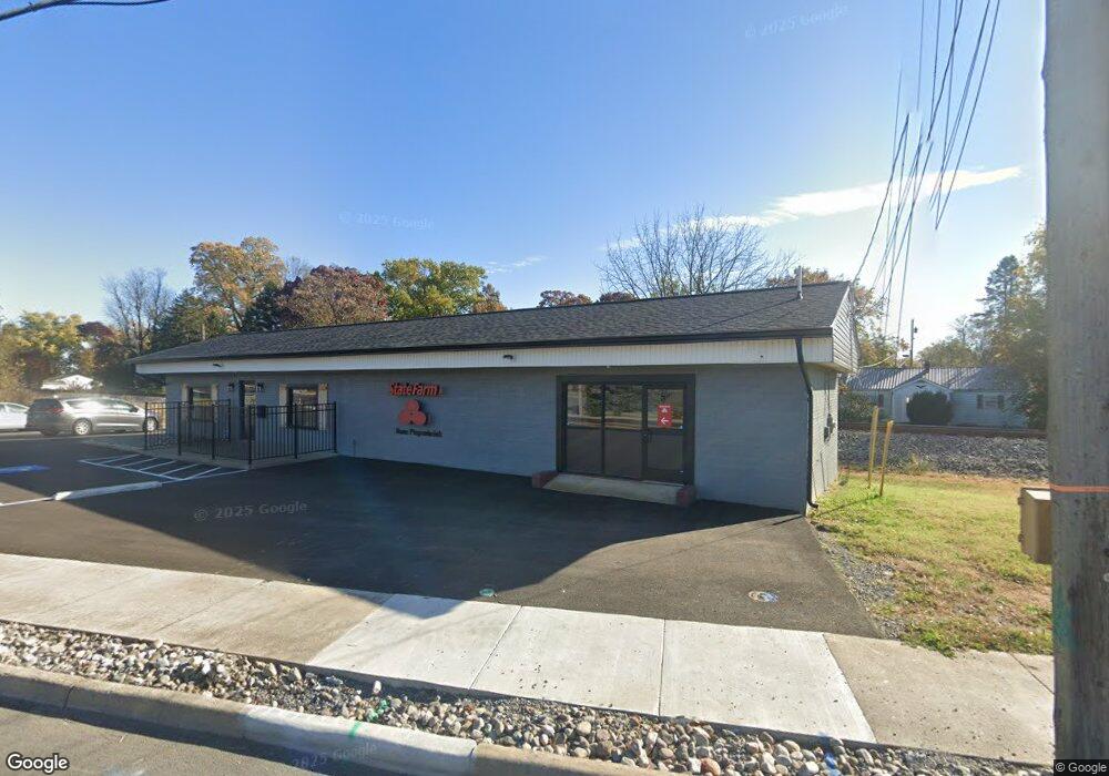 800 N Mildred St, Ranson, WV 25438 - photo 1