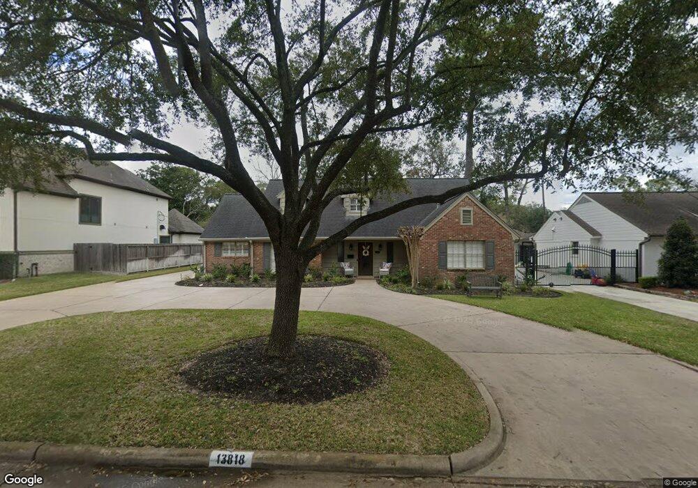 13818 Woodthorpe Ln, Houston, TX 77079 - photo 1