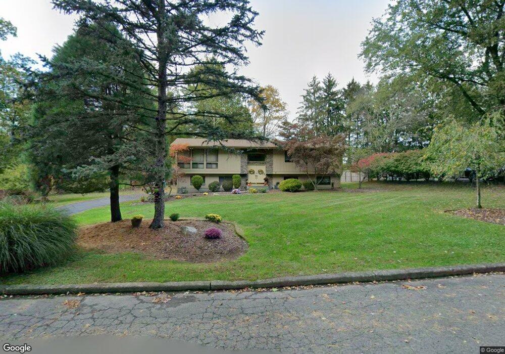 14 Manor Ct, New City, NY 10956 - photo 1