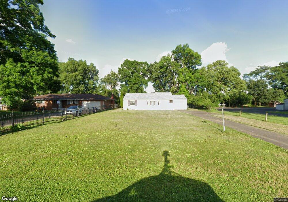 1640 Lattimer Dr, Columbus, OH 43227 - photo 1