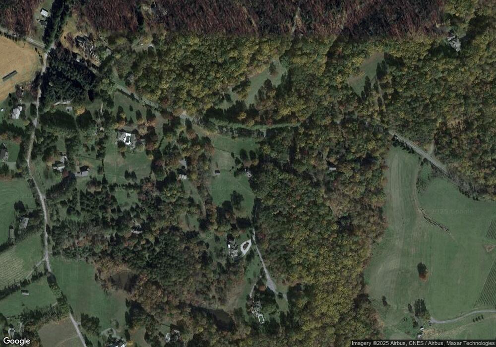 2934 Barracksdale Ln, Charlottesville, VA 22901 - photo 1