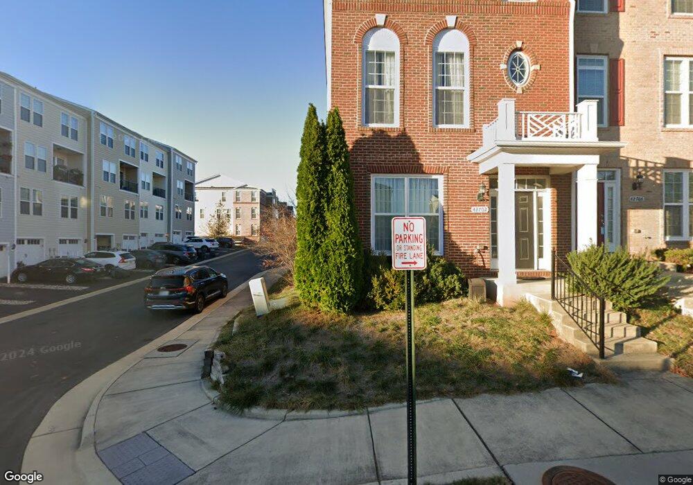 42702 Redpath Terrace, Ashburn, VA 20147 - photo 1