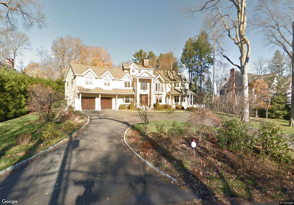 54 Elm Place, New Canaan, CT 06840 - photo 1