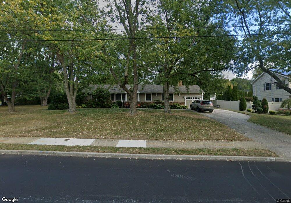 609 East Rd, Middletown, NJ 07748 - photo 1