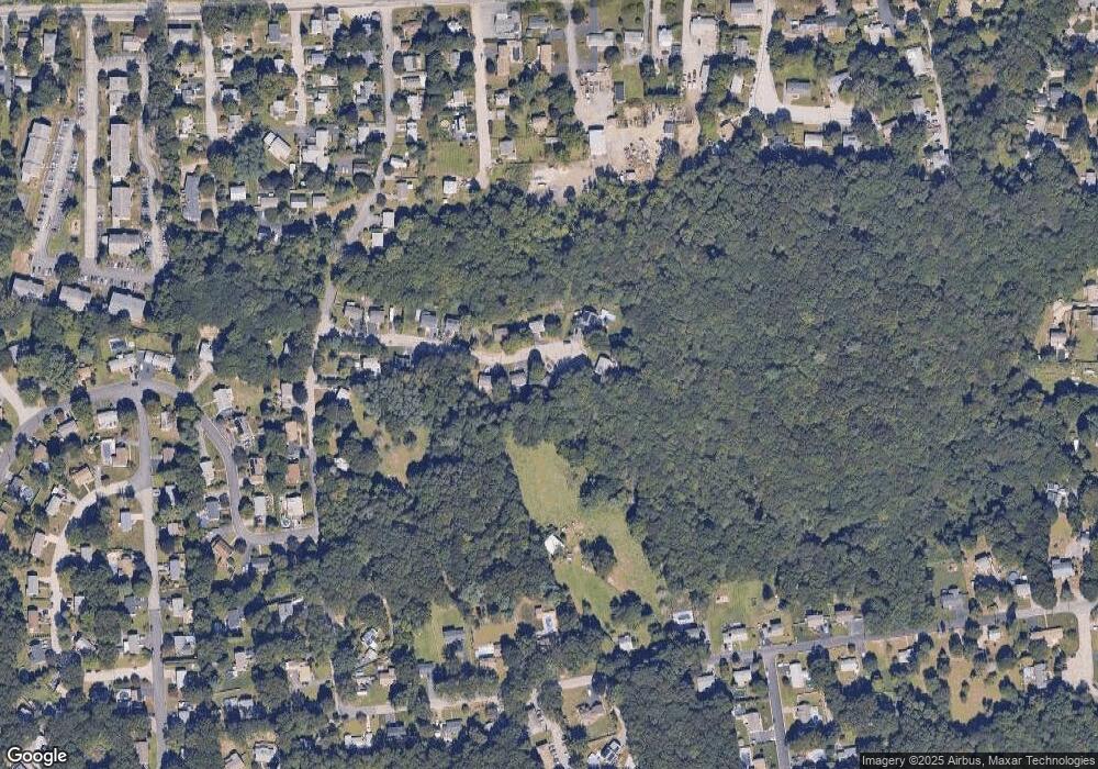 17 Sturbridge Way, West Warwick, RI 02893 - photo 1