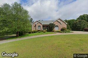 582 Deerfield Ln, Royston, GA 30662