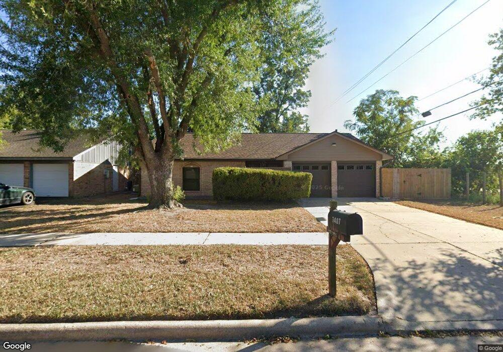 7407 Strawbridge Ln, Houston, TX 77040 - photo 1