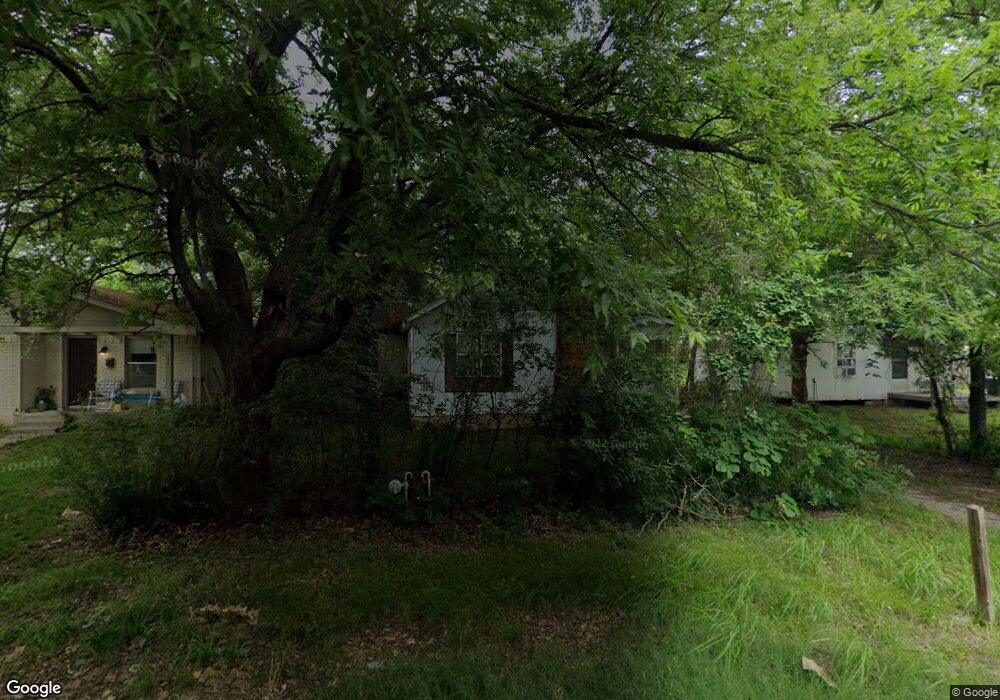 1213 10th Ave NW, Ardmore, OK 73401 - photo 1