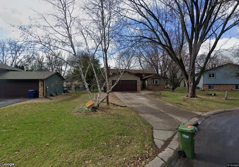 12051 99th Ave N, Maple Grove, MN 55369 - photo 1