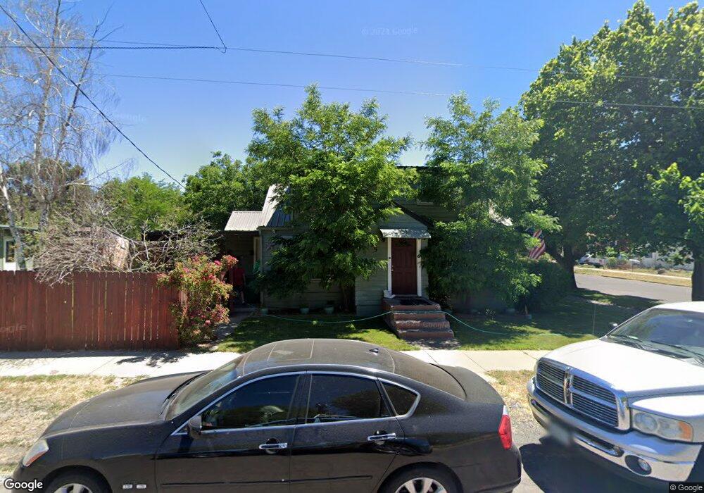 635 Division St, Klamath Falls, OR 97601 - photo 1