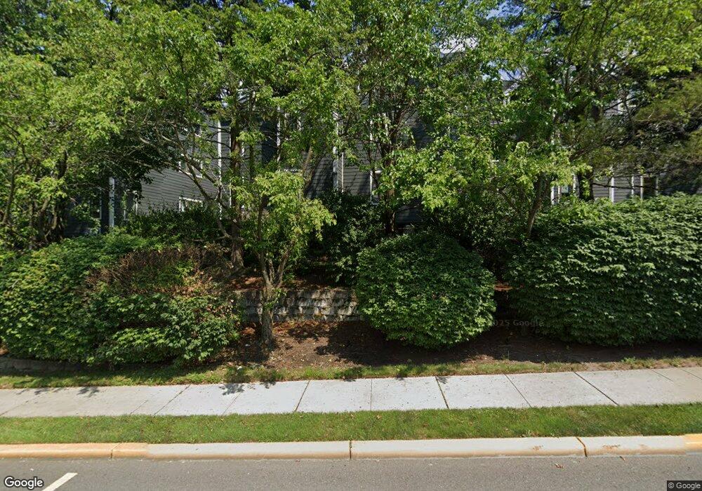 14A Triumph Ct unit 14A, East Rutherford, NJ 07073 - photo 1