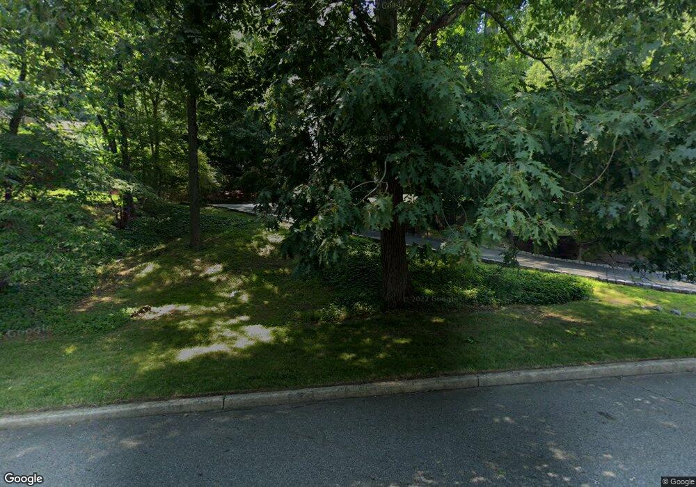 41 Aspen Way, Upper Saddle River, NJ 07458 - photo 1