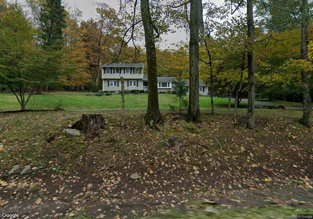 1031 E Saddle River Rd, Ho Ho Kus, NJ 07423 - photo 1