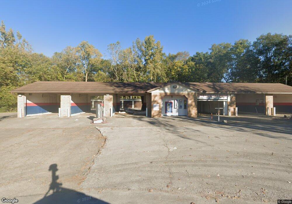 112 Cam Ct, Lima, OH 45805 - photo 1