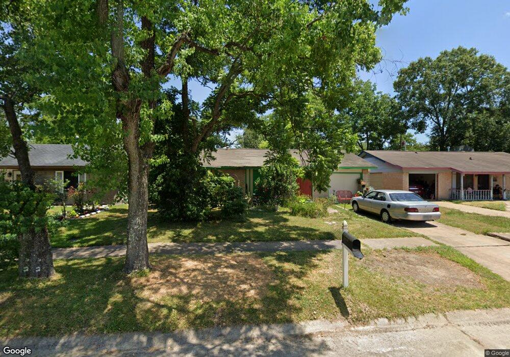 1730 Beaver Bend Rd, Houston, TX 77088 - photo 1