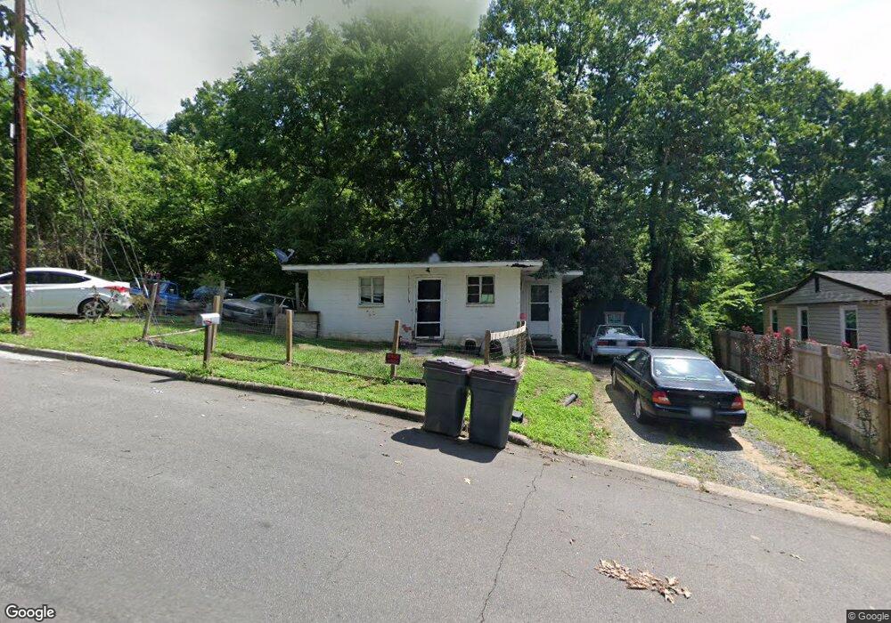 630 Lincoln St, Reidsville, NC 27320 - photo 1