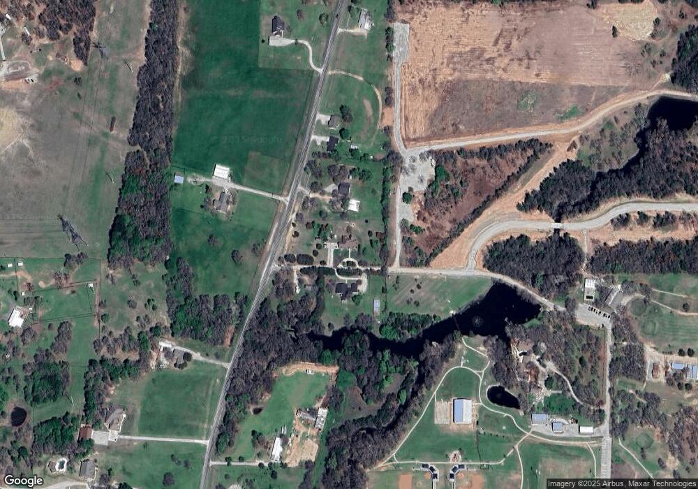 141 Country Club Rd, Decatur, TX 76234 - photo 1