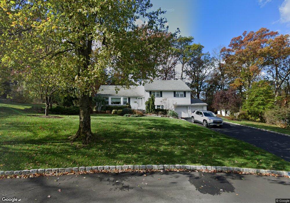 11 Bear Brook Ln, Livingston, NJ 07039 - photo 1