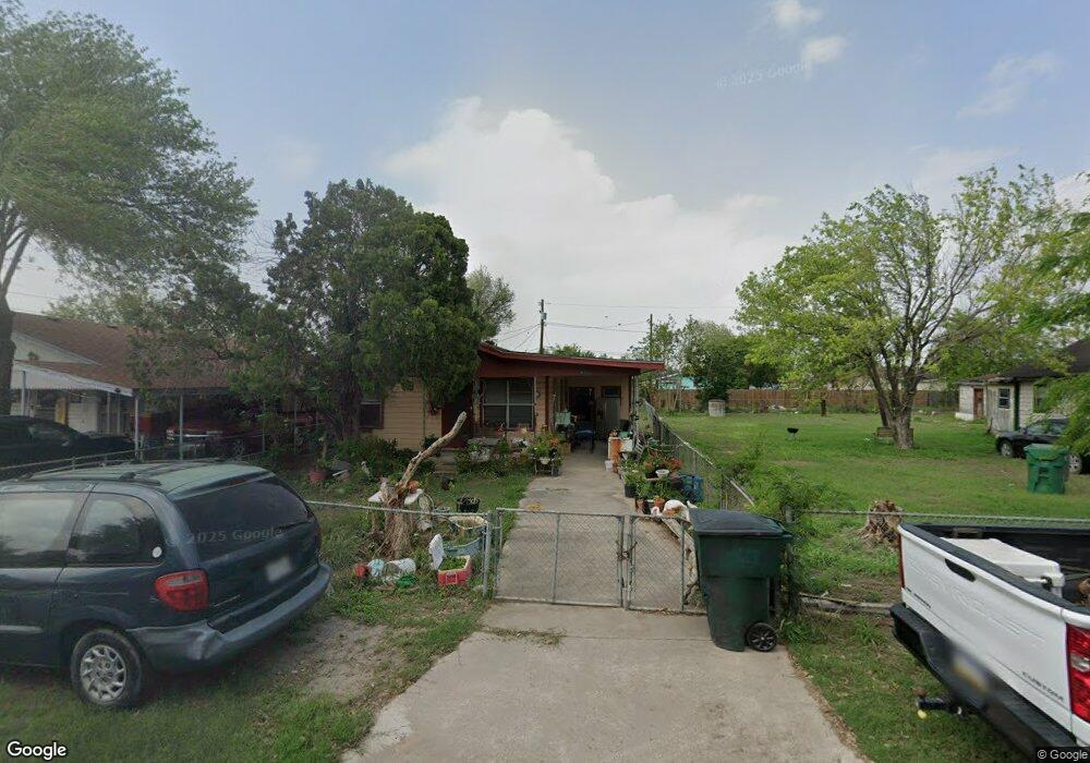 812 W Hawk Ave, Pharr, TX 78577 - photo 1
