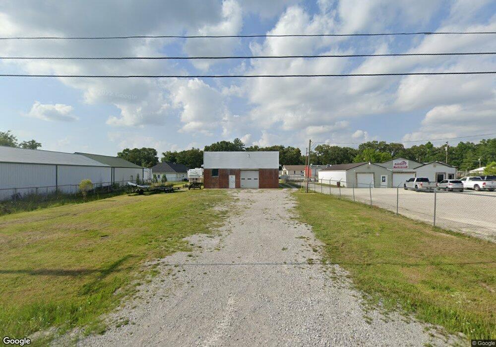 903 Kennedy Dr, Manchester, TN 37355 - photo 1