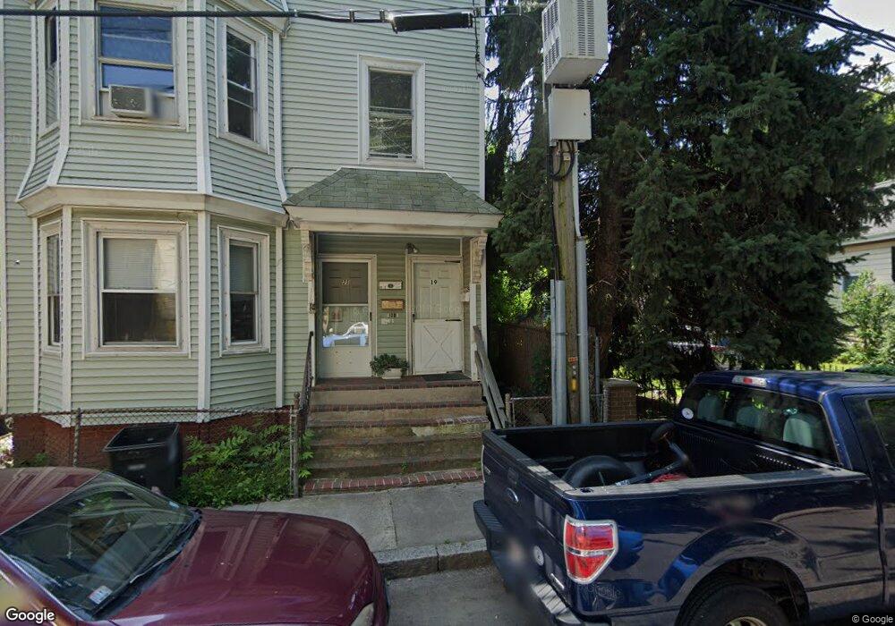 19 Dane Ave unit 2, Somerville, MA 02143 - photo 1