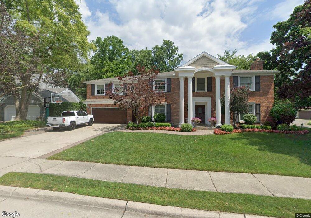 18 Carmel Ln, Grosse Pointe Farms, MI 48236 - photo 1