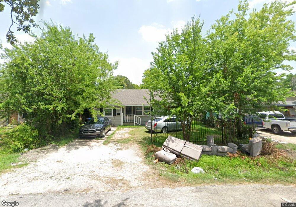 7009 Saint Augustine St, Houston, TX 77021 - photo 1