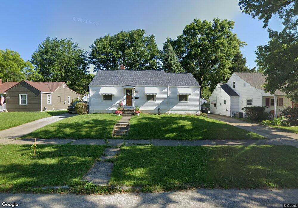 724 W 9th St, Marysville, OH 43040 - photo 1