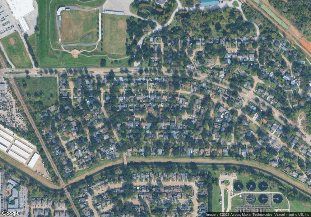 5038 Fallen Oaks Dr, Houston, TX 77091 - photo 1