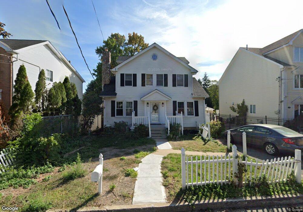58 Sharrotts Rd, Staten Island, NY 10309 - photo 1