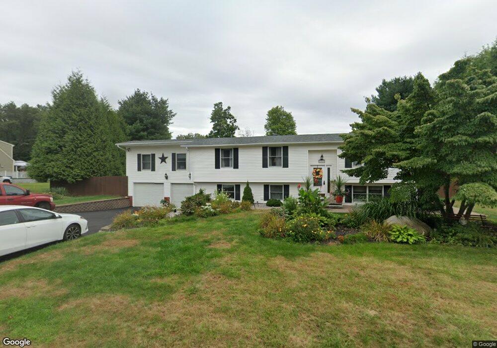 859 Lower Ln, Berlin, CT 06037 - photo 1