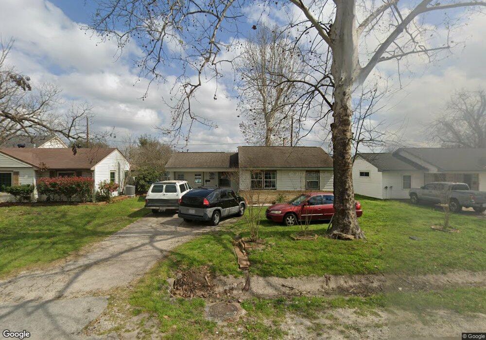 9234 Highlawn St, Houston, TX 77022 - photo 1