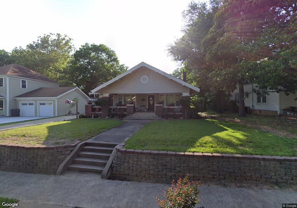 315 C St SW, Ardmore, OK 73401 - photo 1
