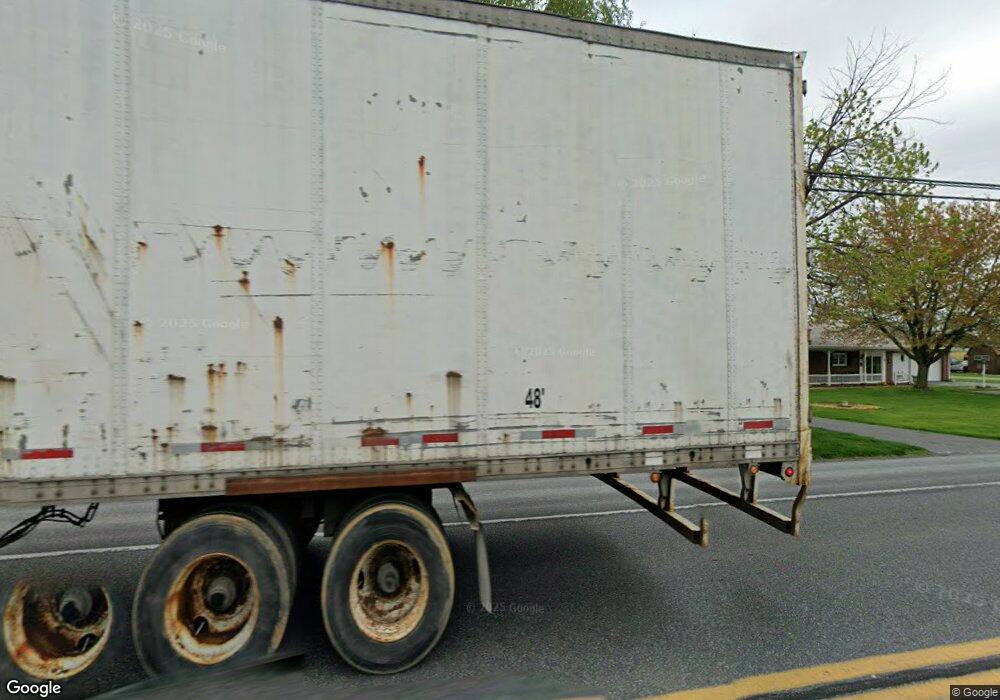 967 W Main St, New Holland, PA 17557 - photo 1