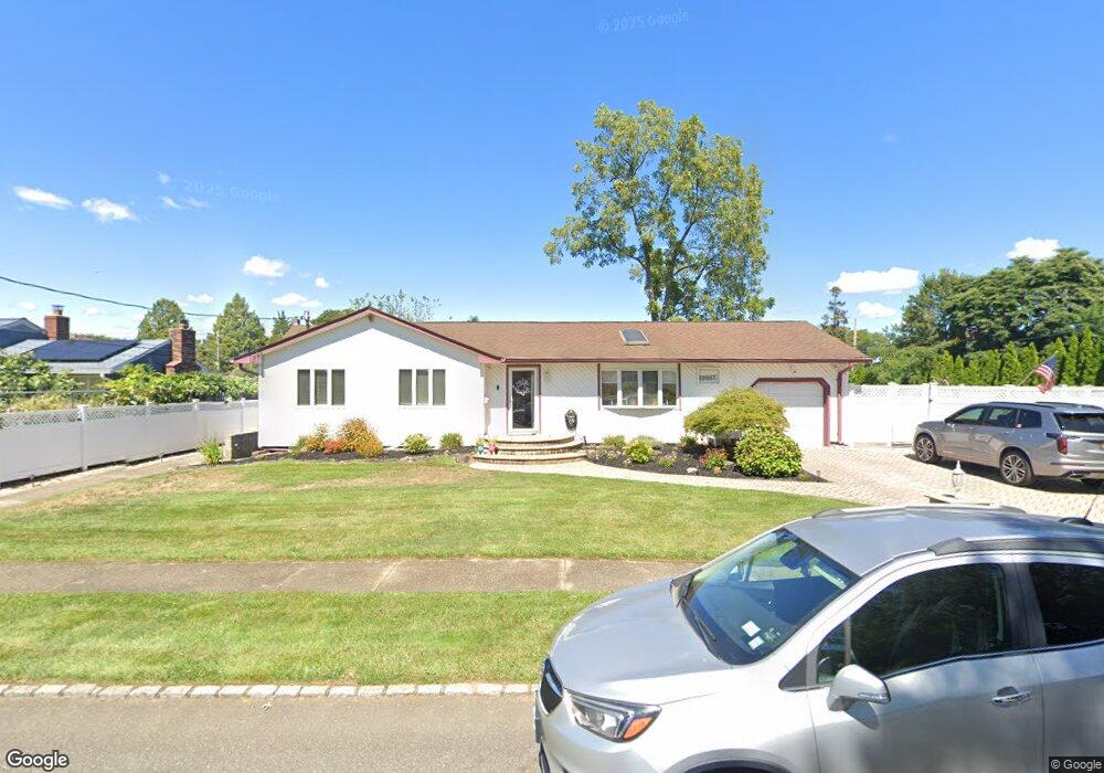 838 7th St, West Babylon, NY 11704 - photo 1