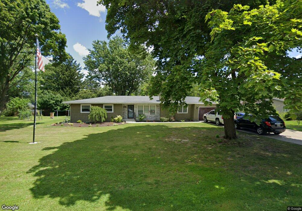 107 Taylor Dr, West Unity, OH 43570 - photo 1