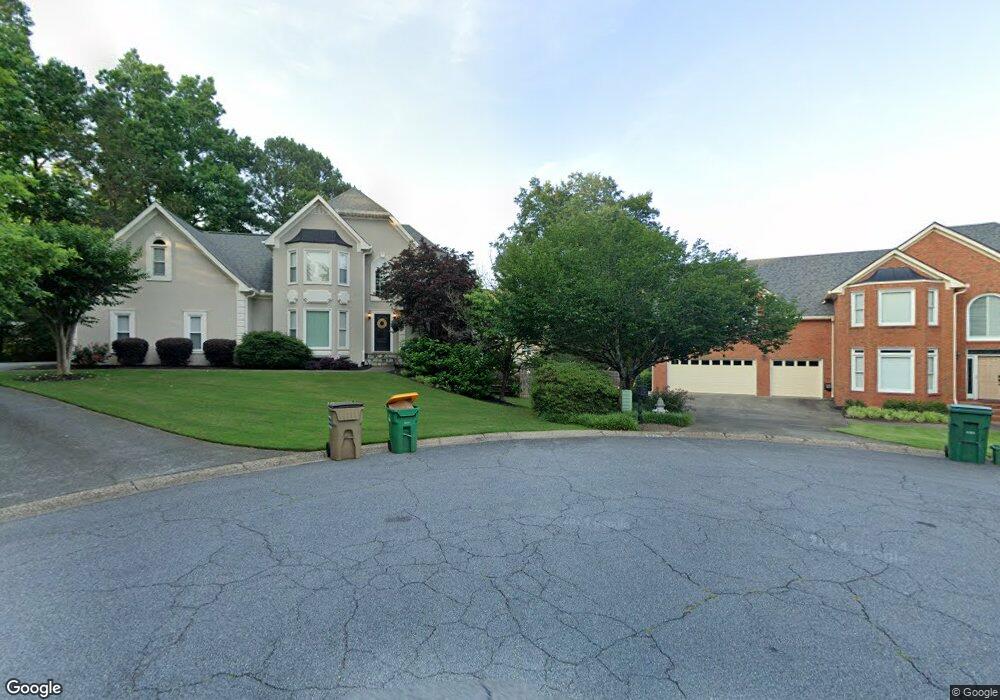 2928 Mountain Trace NE, Roswell, GA 30075 - photo 1