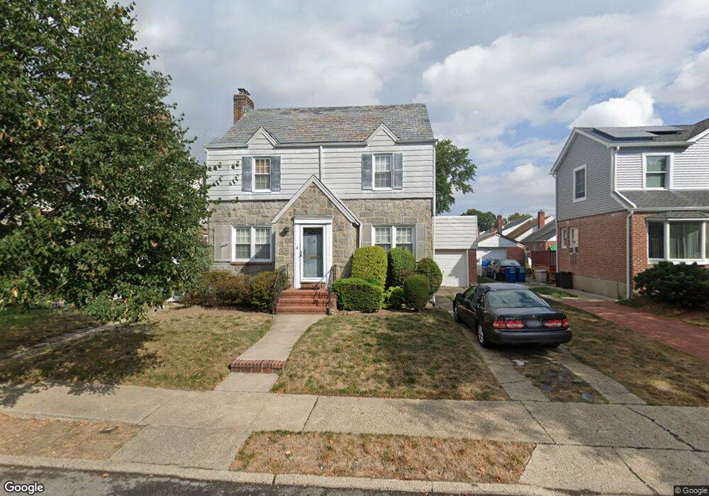 18107 69th Ave, Fresh Meadows, NY 11365 - photo 1