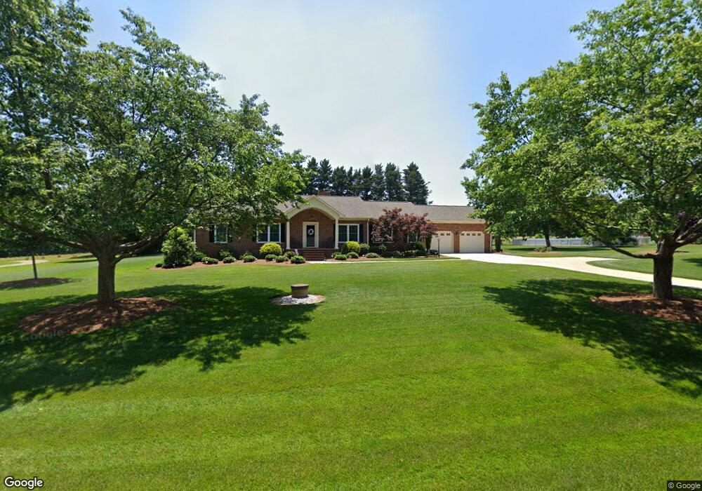 2005 Country View Dr, Greensboro, NC 27406 - photo 1