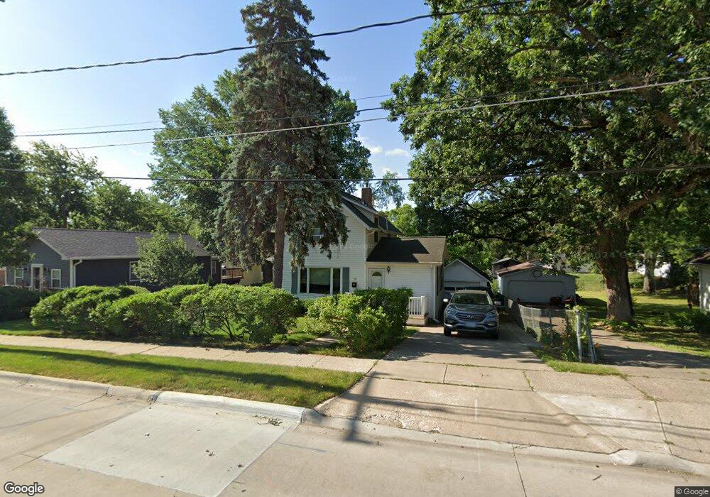 13 E Gray St, Des Moines, IA 50315 - photo 1