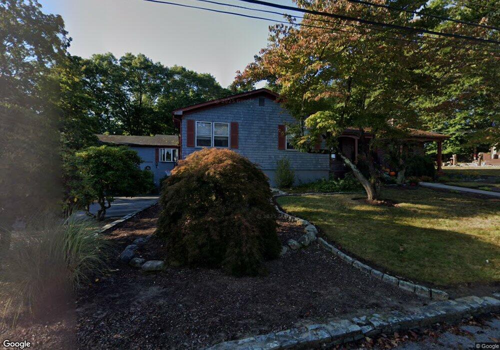 16 Auburn St, West Warwick, RI 02893 - photo 1