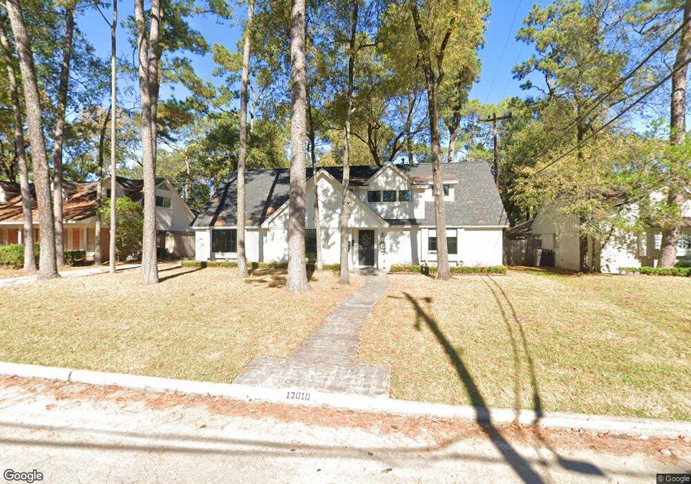 13010 Hermitage Ln, Houston, TX 77079 - photo 1