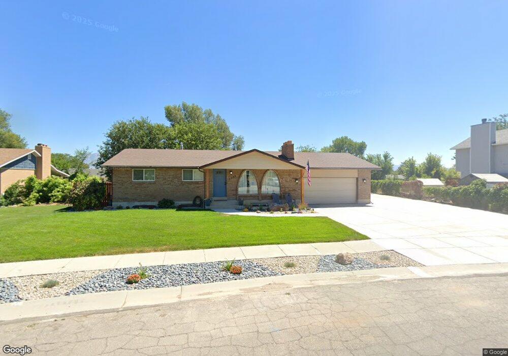 7529 Autumn Dr, West Jordan, UT 84084 - photo 1