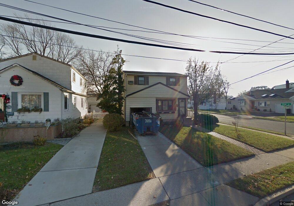 128 Waukena Ave, Oceanside, NY 11572 - photo 1