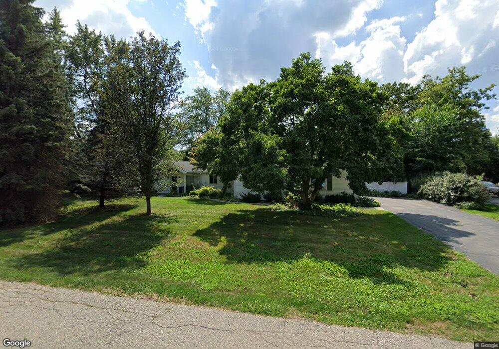 5848 Burnham Rd, Bloomfield Hills, MI 48302 - photo 1